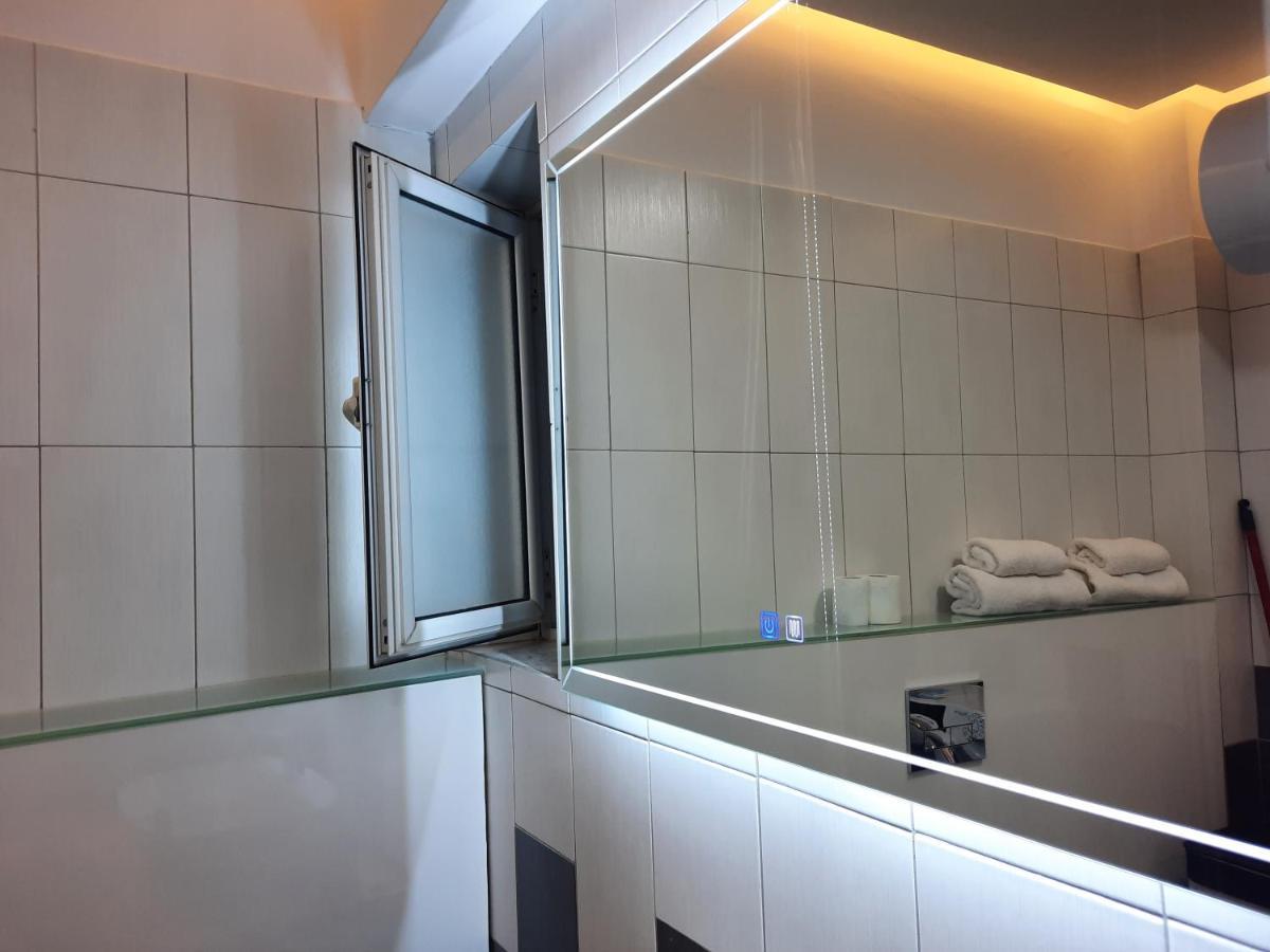Saranda Promenade Apts Kültér fotó