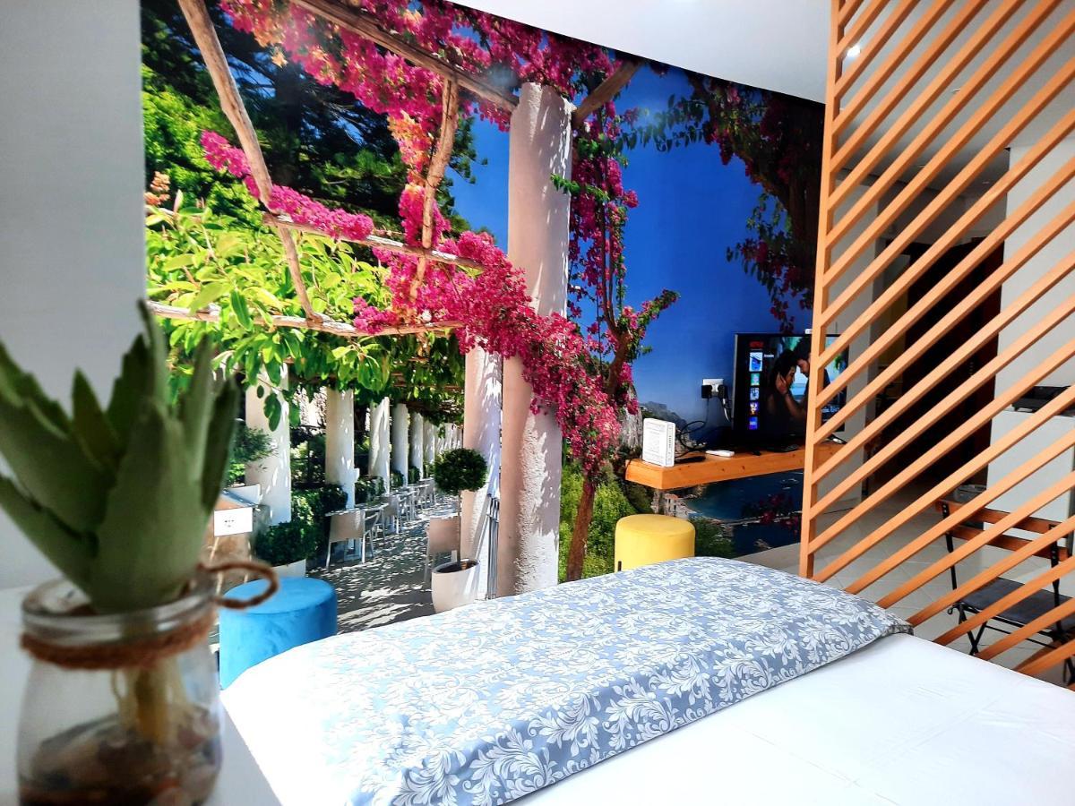 Saranda Promenade Apts Kültér fotó