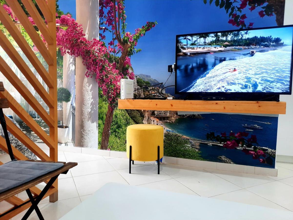 Saranda Promenade Apts Kültér fotó