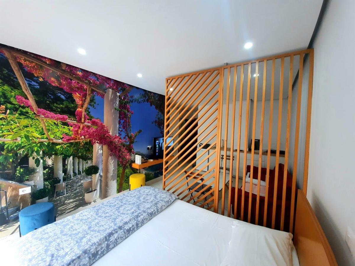 Saranda Promenade Apts Kültér fotó