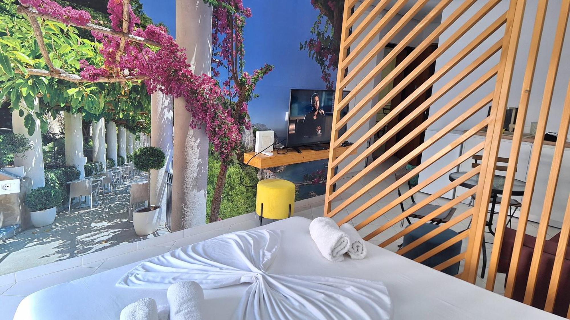 Saranda Promenade Apts Kültér fotó